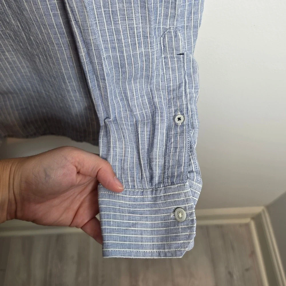 Banana Republic Button Down Shirt Mens Medium Striped Linen